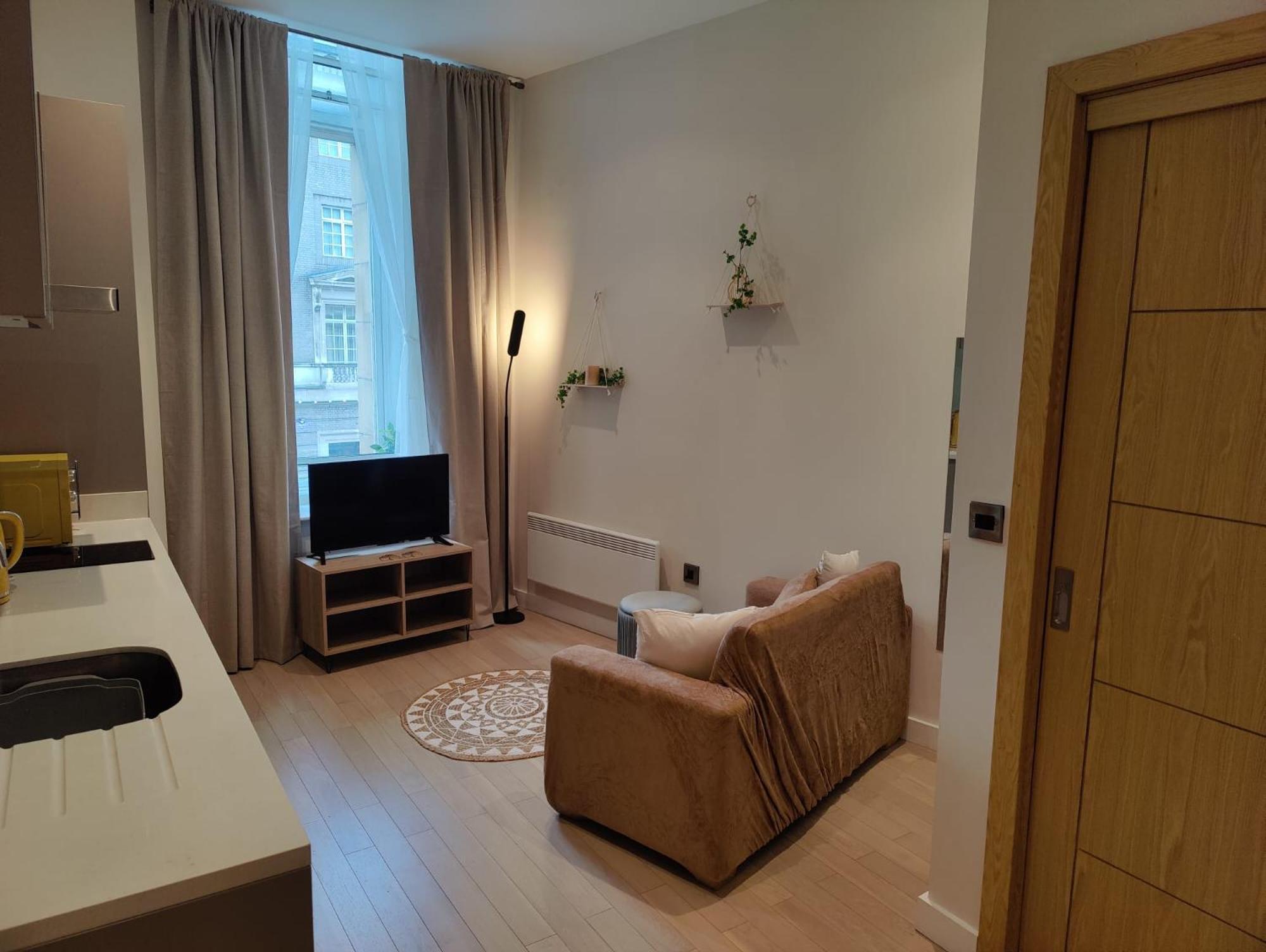 Liverpool Gem: Cozy Studio Retreat Exteriör bild